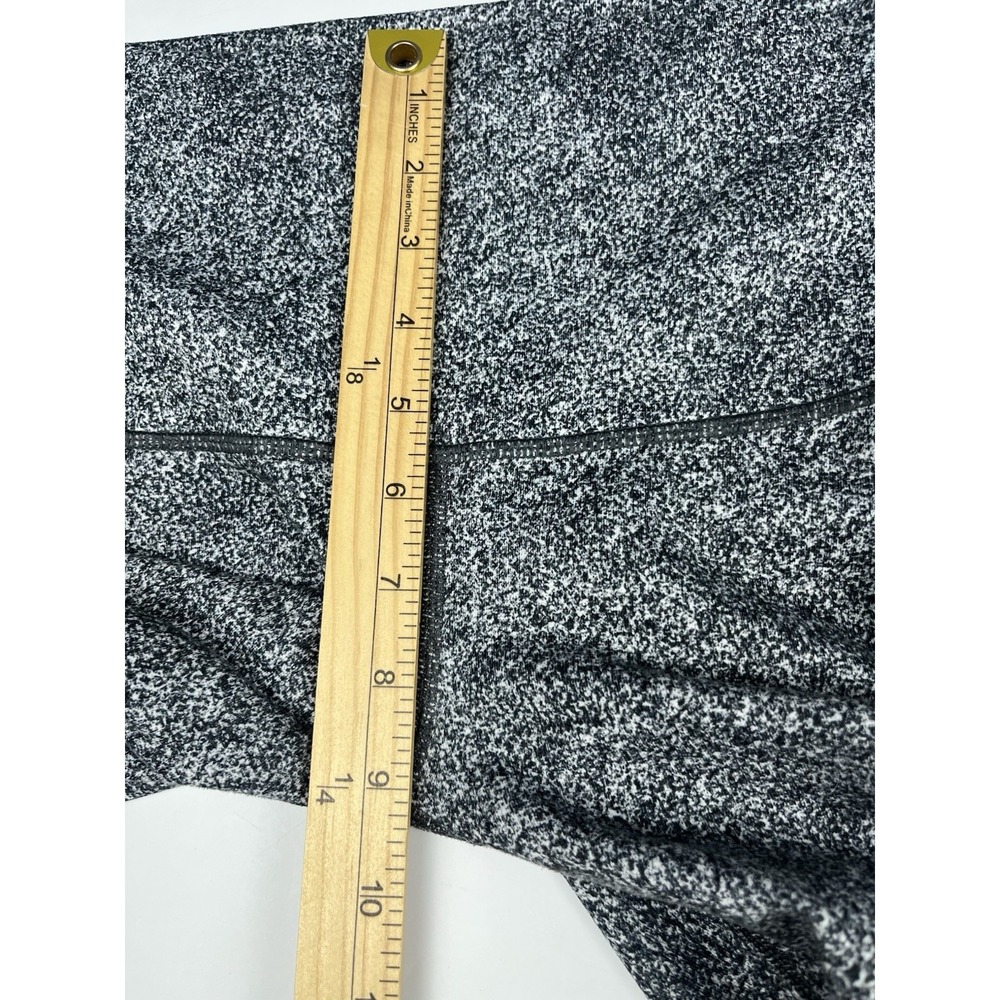 Lululemon‎ Pace Rival Crop Leggings "Line Up White Black" Luxtreme Fabric Sz 8 - Picture 7 of 9